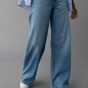 American Eagle Women's High-Waisted, Wide-Leg Jeans: Size 8